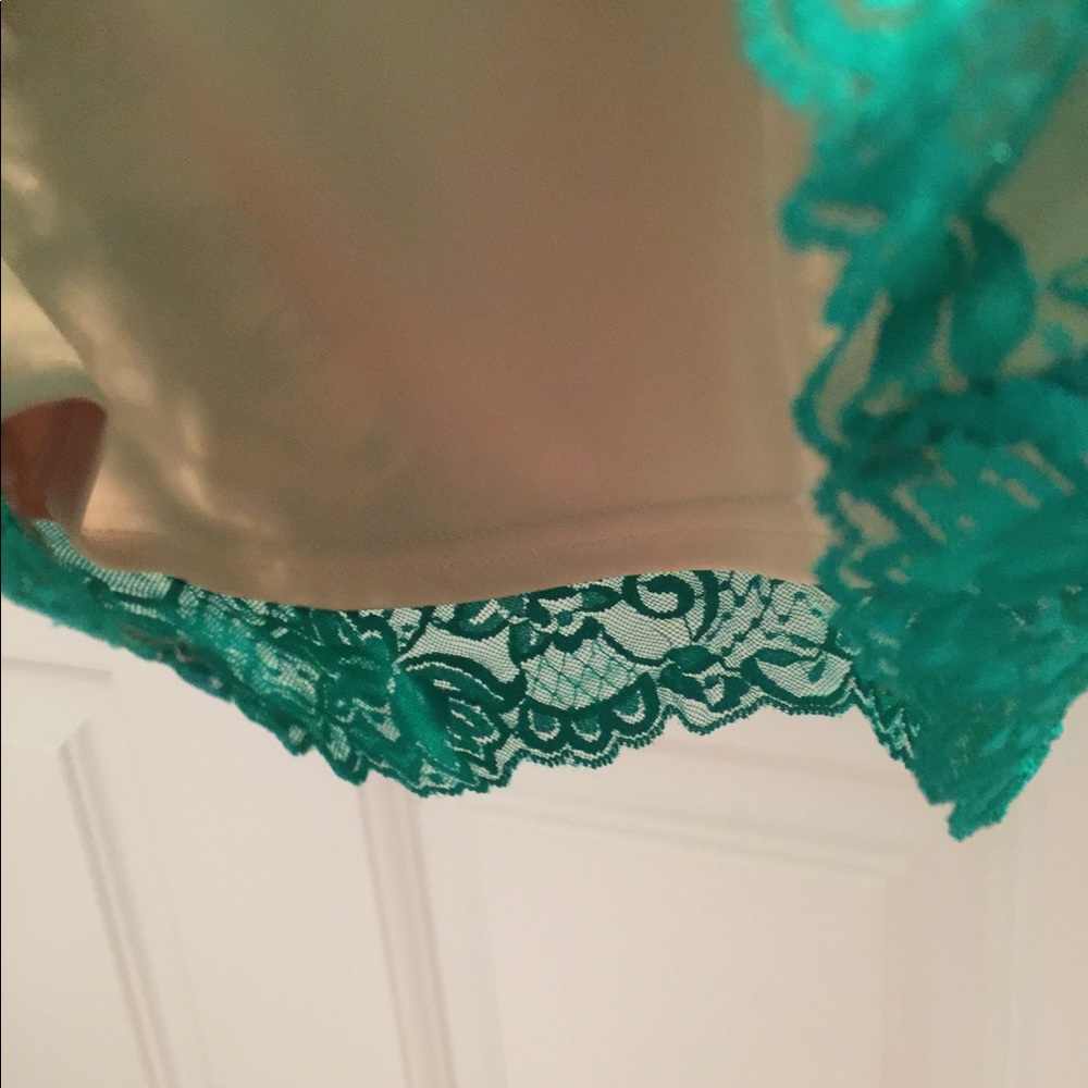 Bebe One shoulder stretch lace dress - Picture 6 of 8